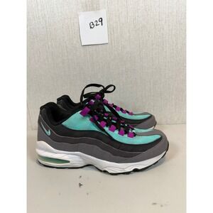 Nike Air Max 95 Kids Youth Size 7Y Gunsmoke‎ & Aurora Green #905348-034Gift